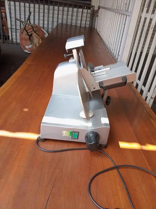 Cortador de queijo e frios - Foto 2