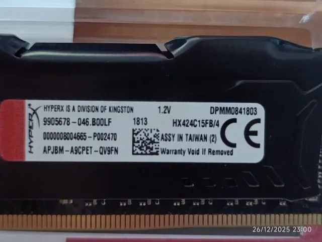 2 pentes de Memória Kingston Fury DDR4 4GB 2400mhz - Usada - Foto 3