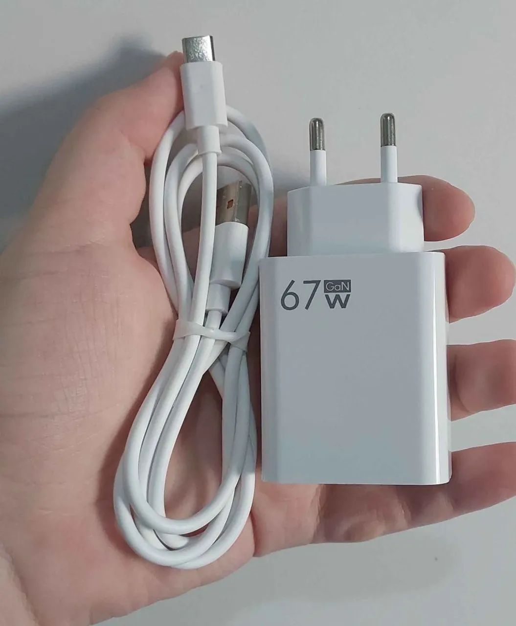 Carregador De Celular - 67W