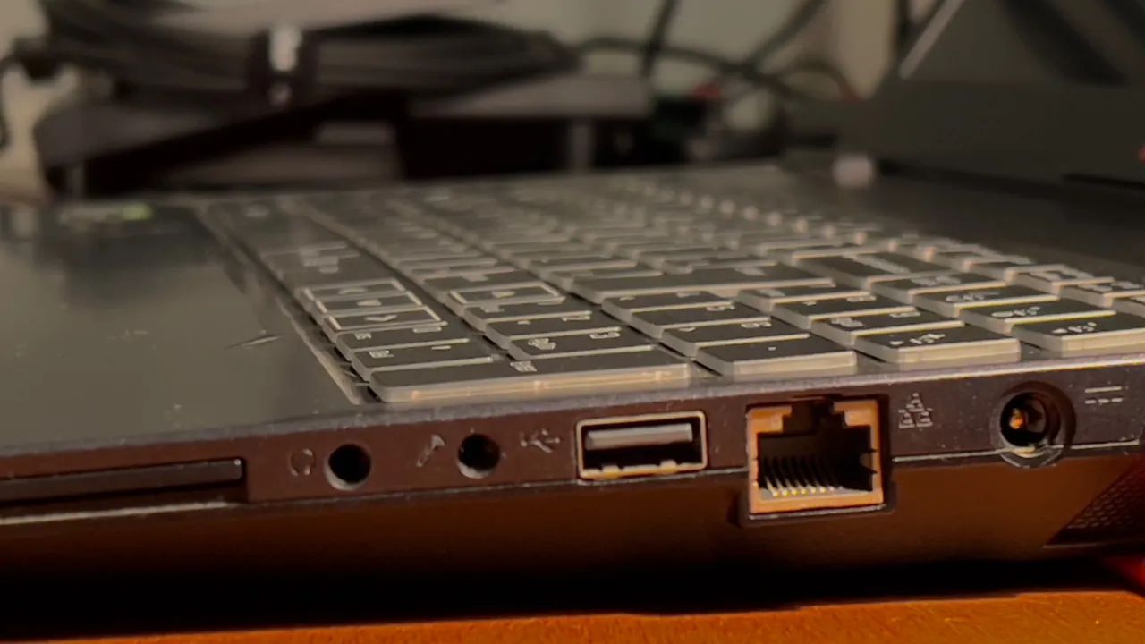 Notebook Gamer 2am E550 - Tela com defeito - Foto 2