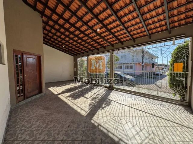 Casa com 3 quartos sendo 2 suítes e edícula com 2 quartos no Bairro Embratel - Foto 2
