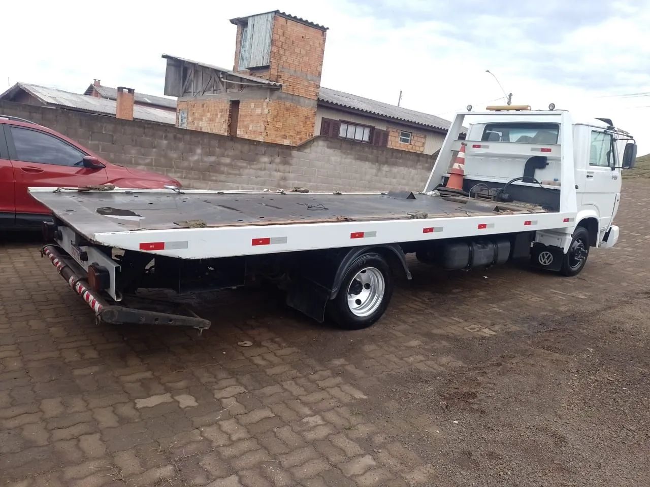 Caminhão guincho plataforma  - Foto 3