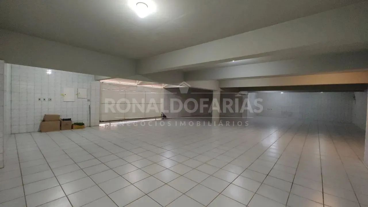 Sobrado a venda com 6 suítes 12 vagas 600 m² de área útil / Interlagos Alto Padrão residen - Foto 5
