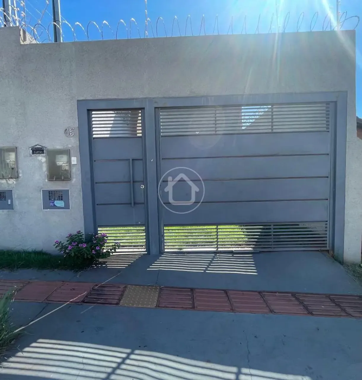 CASA 2 QUARTOS SENDO 1 SUÍTE CORONEL NO ANTONINO
