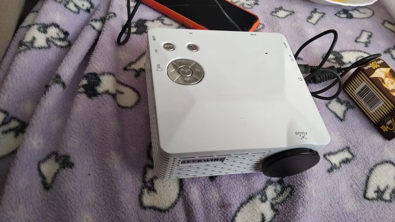 Projetor Geekwire - Alta Qualidade de Imagem - Foto 3