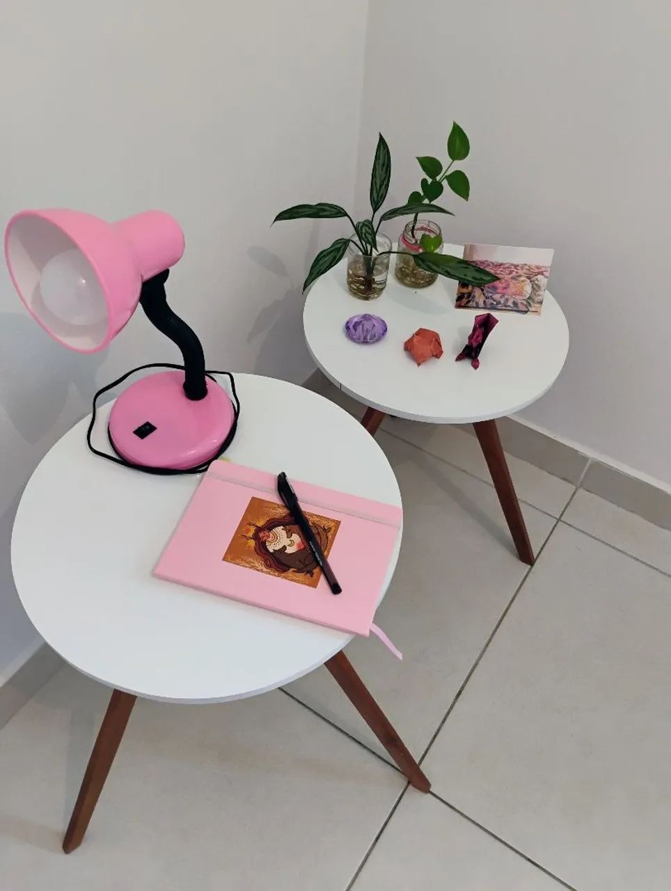 Mesa Lateral de Madeira - Par - Foto 3