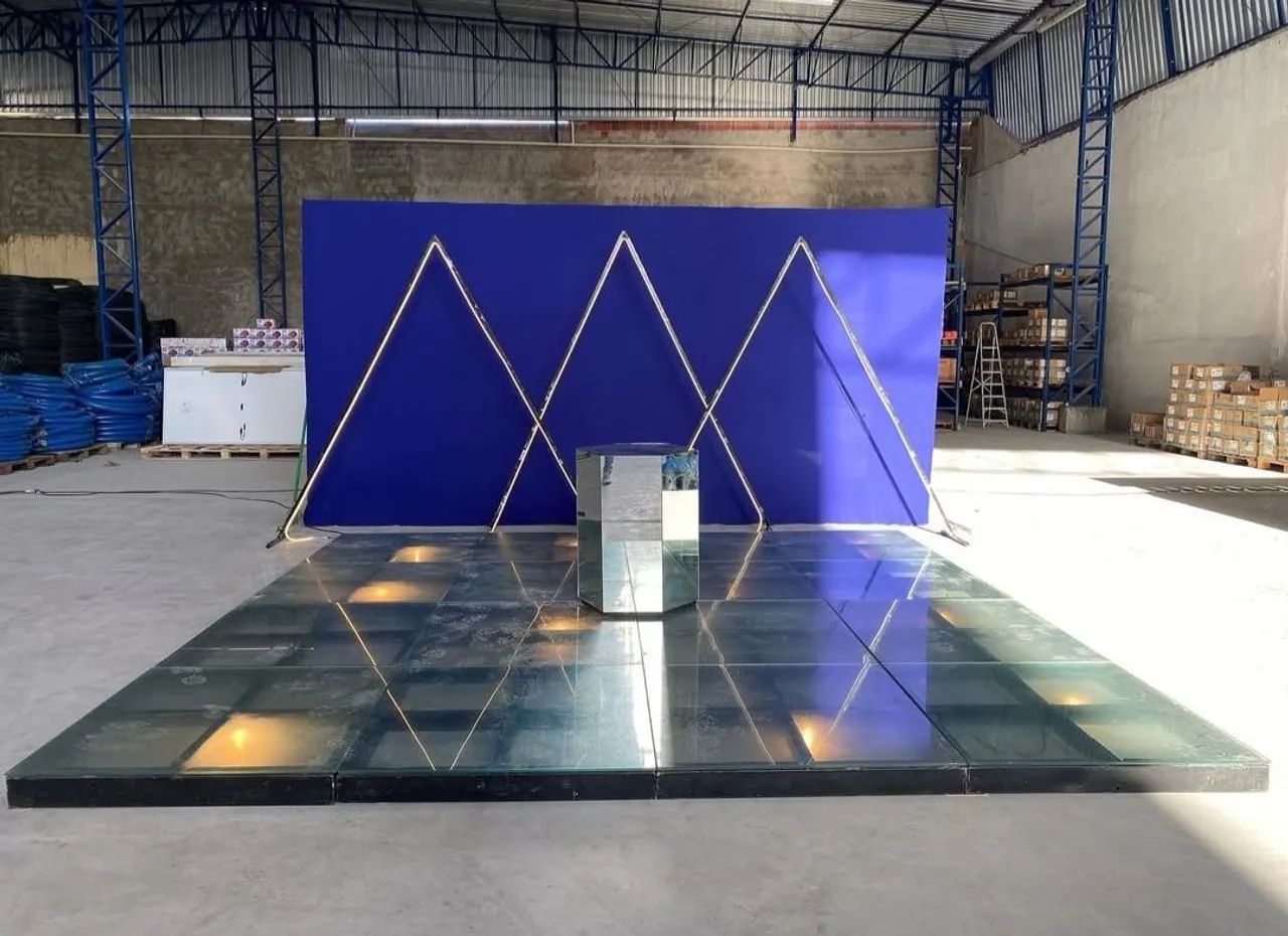 Tablado palco vidro Locação  - Foto 5