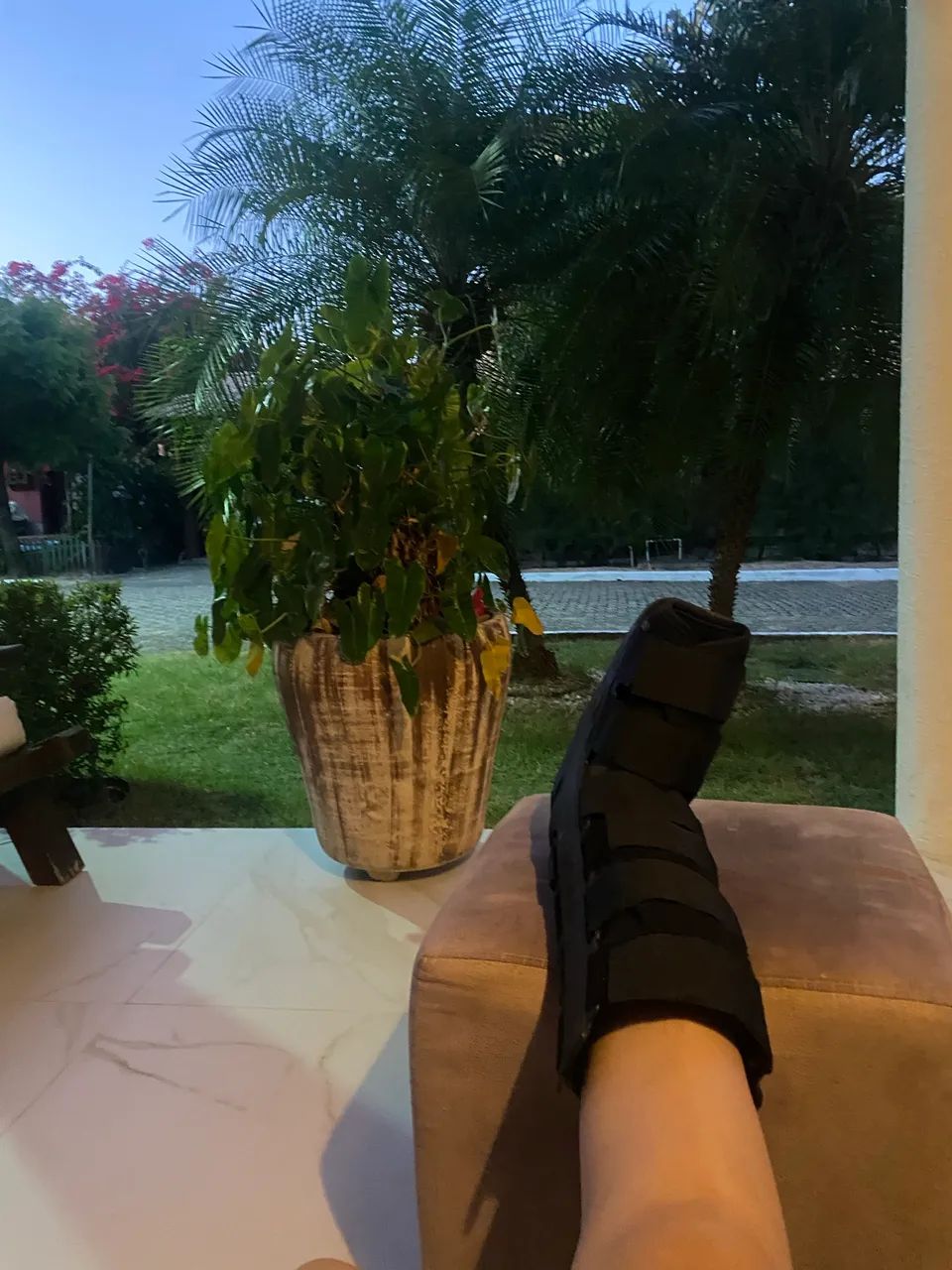 Bota ortopédica NOVA  (imobilizadora) 