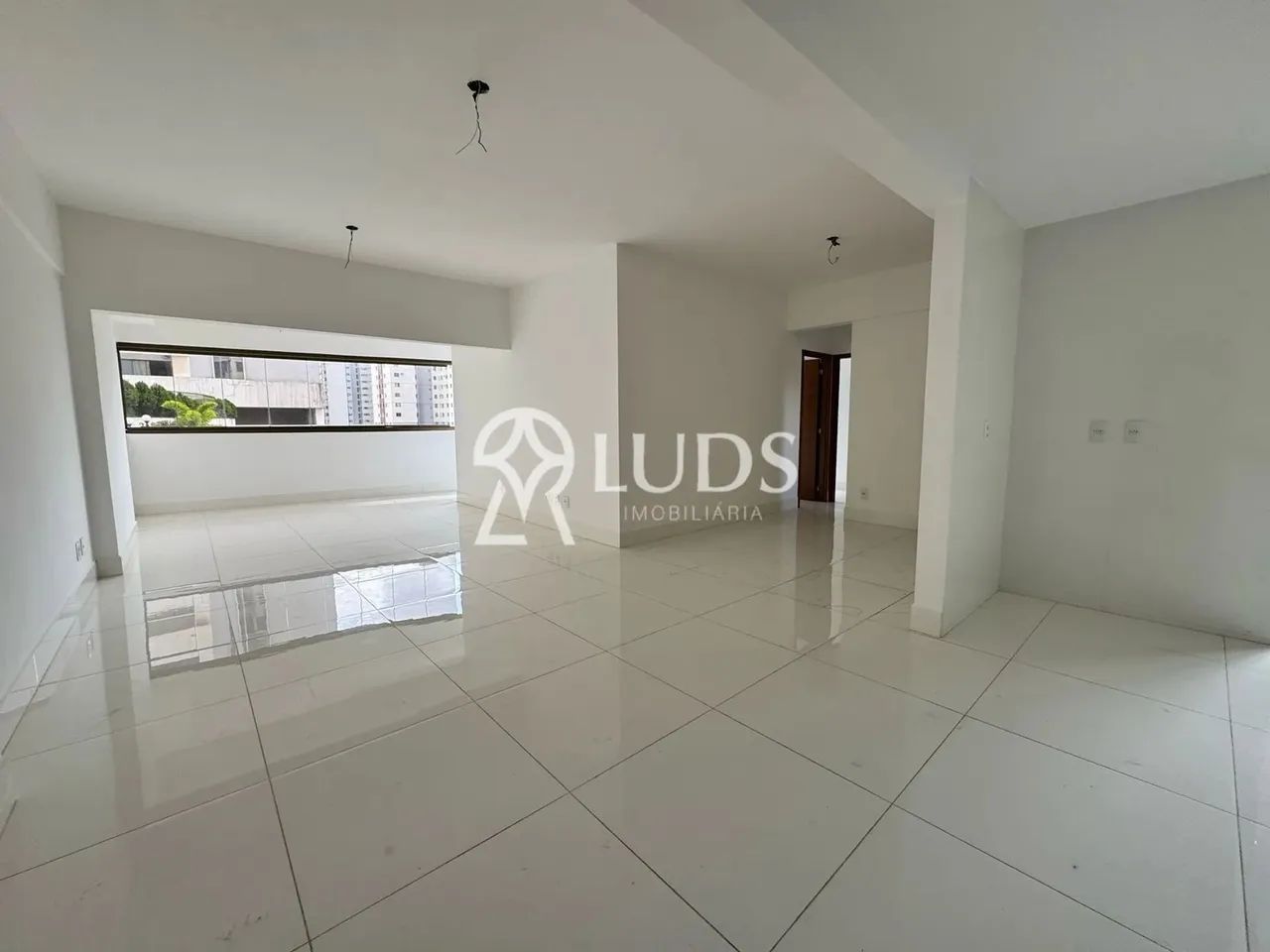 Apartamento no Borges Landeiro Athenas - Setor Bueno