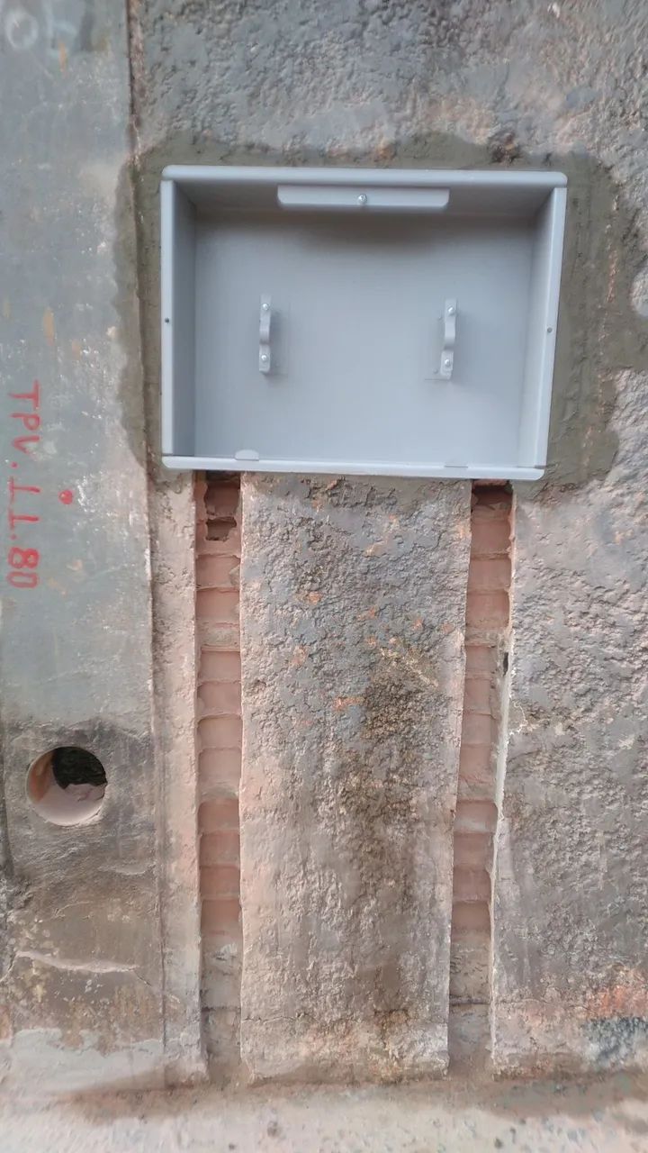 Caixa de Hidrometro (JÁ INSTALADA)R$ 300,00 - Foto 2