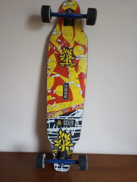 Longboard e chave de rodas Usado