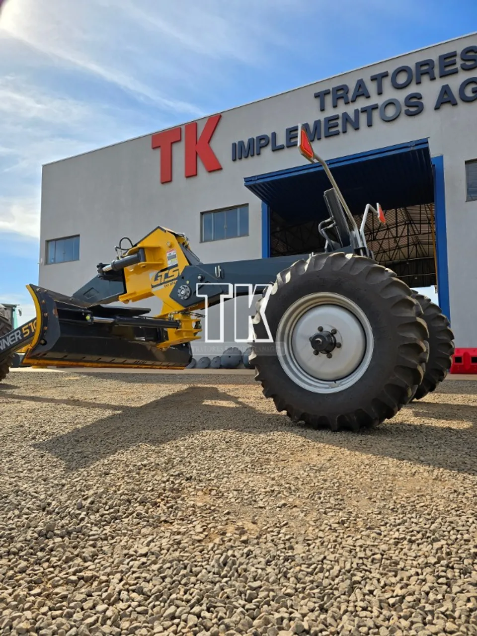 PLAINA HIDRÁULICA GTS 510 CT - G2 ANO 2023 - Tk Tratores Nova Andradina-MS