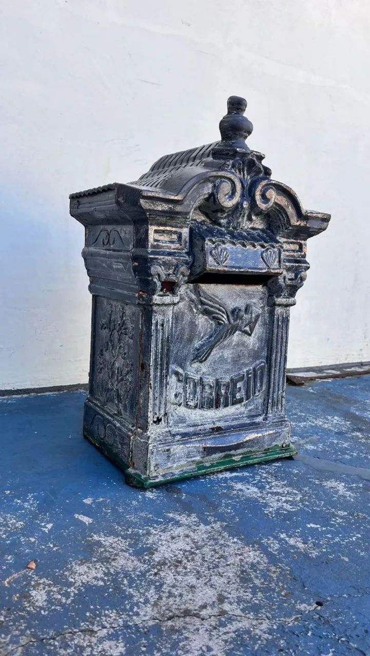 Caixa de Correio de Ferro Fundido - Foto 2