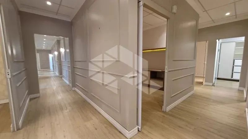 Sala comercial ampla - 403M² para alugar no bairro Estreito em Florianópolis - Foto 4