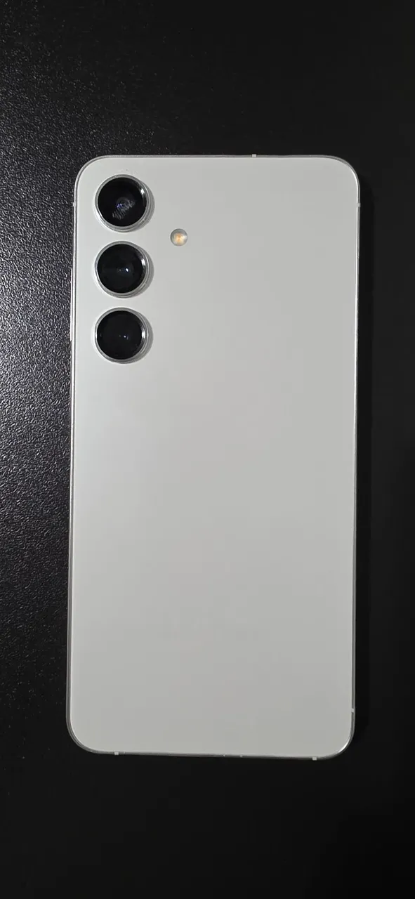 S24 FE 128gb muito novo