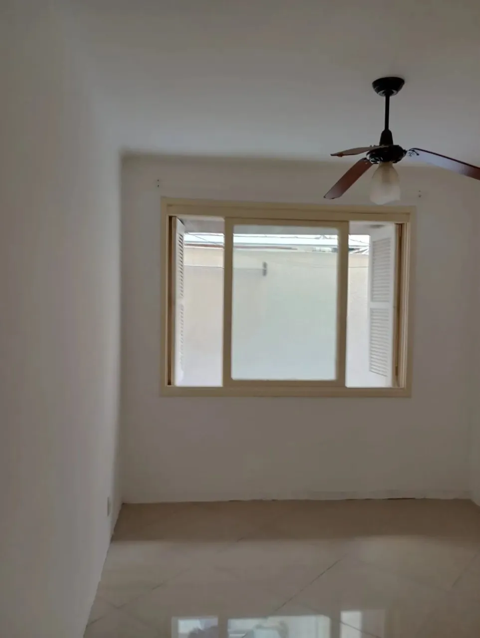 Apartamento à venda no bairro Cristo Redentor com 60 m² e 2 dormitórios/quartos.