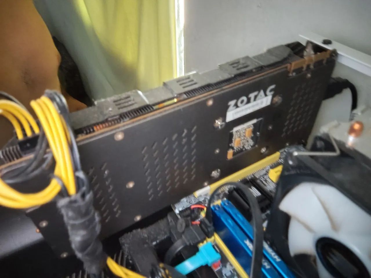 Placa de Vídeo Zotac GeForce GTX 980 4gb Top - Foto 2