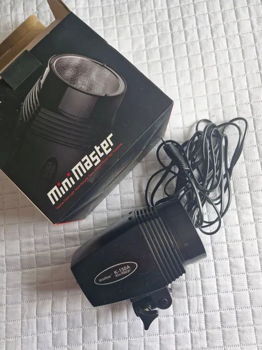 Tocha Godox 150A 110v - Foto 5