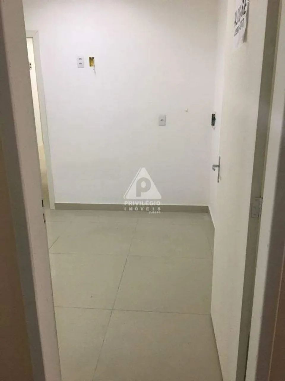 Sala comercial de 30m² dividida em 3, no Centro do Rio de Janeiro - Foto 2