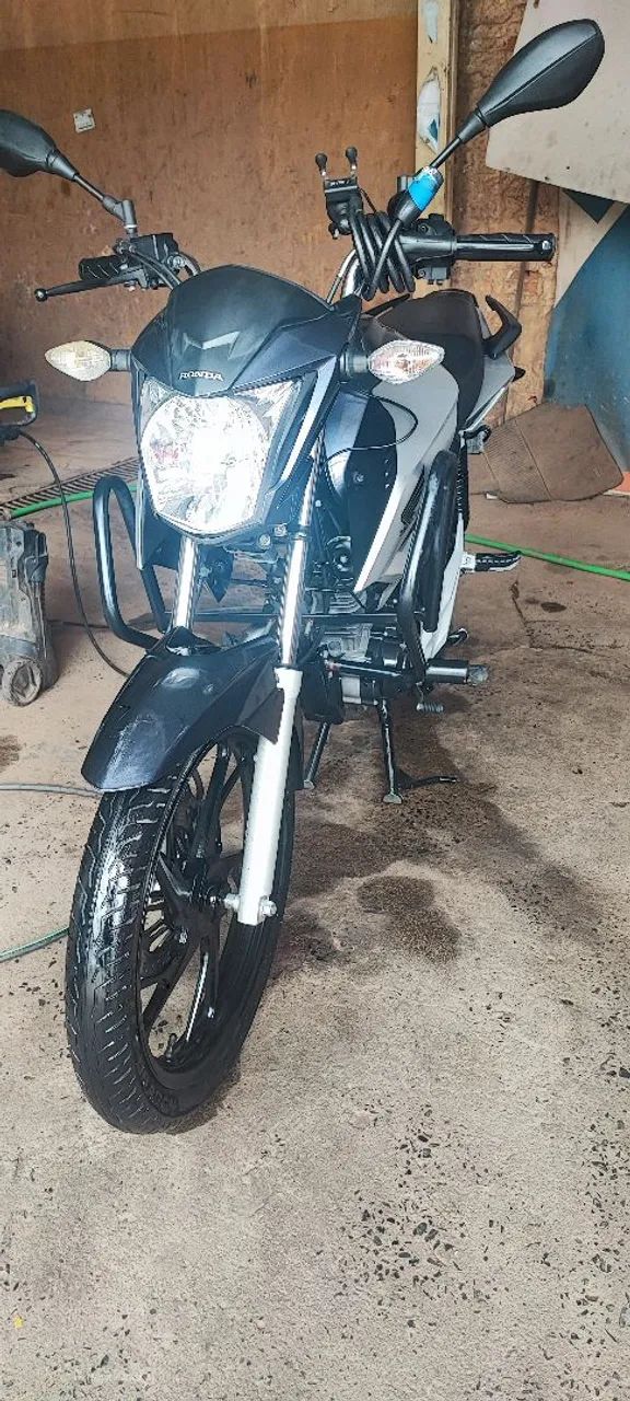 Titan 160 impecável *Leia descrição 