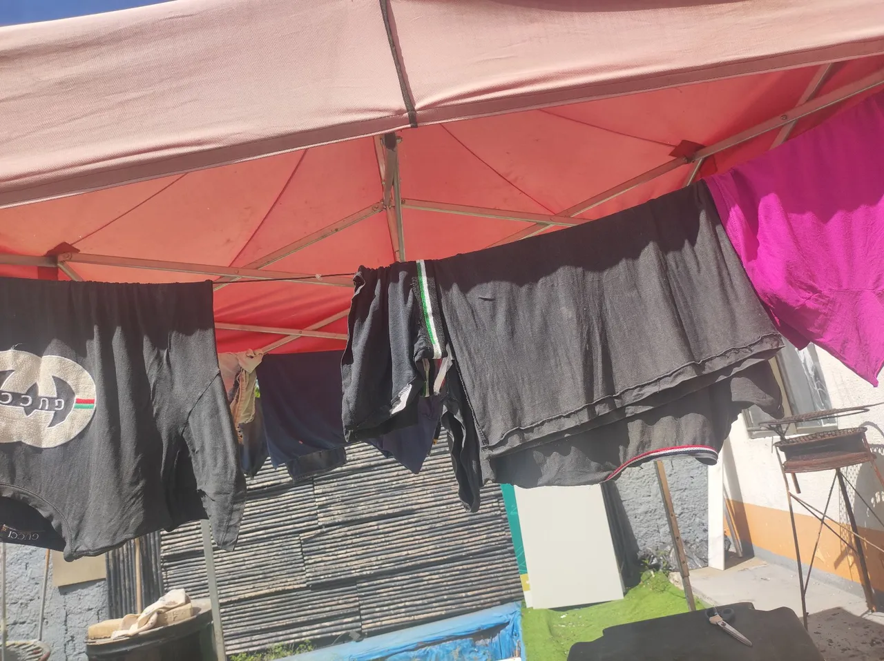 Vendo barraca ?