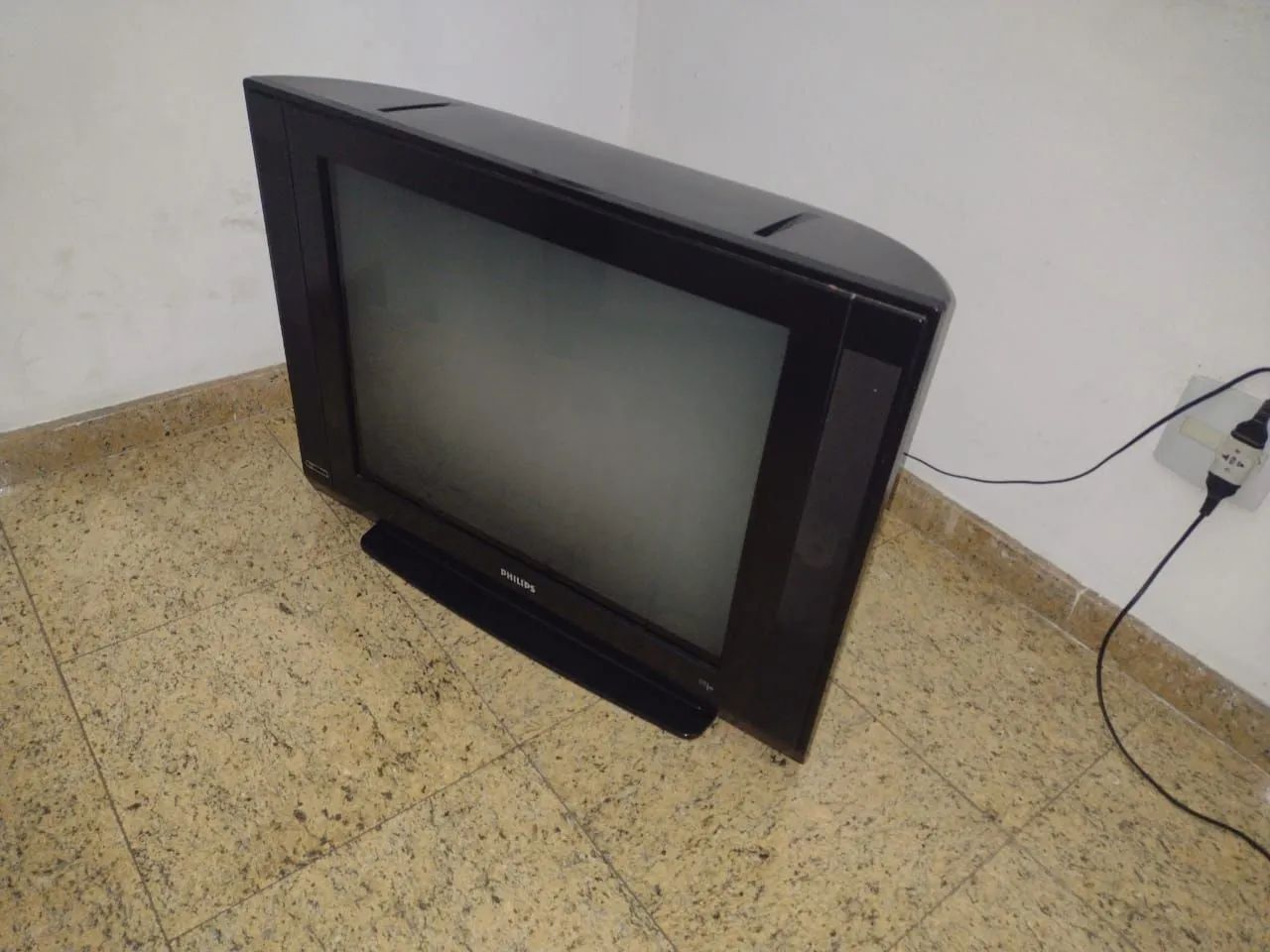 TV Philips 29 polegadas COM DEFEITO - Foto 3