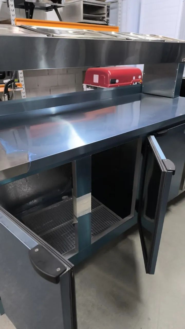 Condimentadora Inox Refrigerada 1,85M 