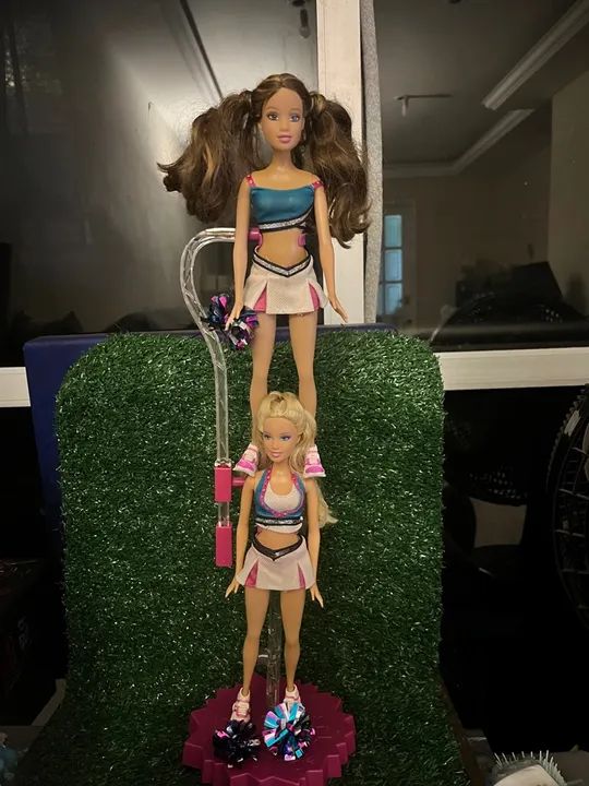 Bonecas Barbies Collectors Pom Divas Cheerleaders - Foto 4