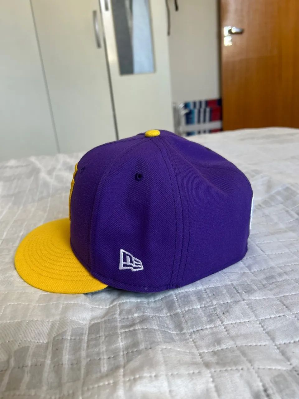 BONÉ NEW ERA 59FIFTY DRAFT 75 ANOS - LOS ANGELES LAKERS (Edição Limitada) - Foto 2