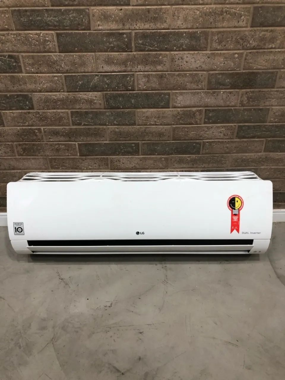 Ar Condicionado LG Dual Inverter 9.000 BTUs  - Foto 2