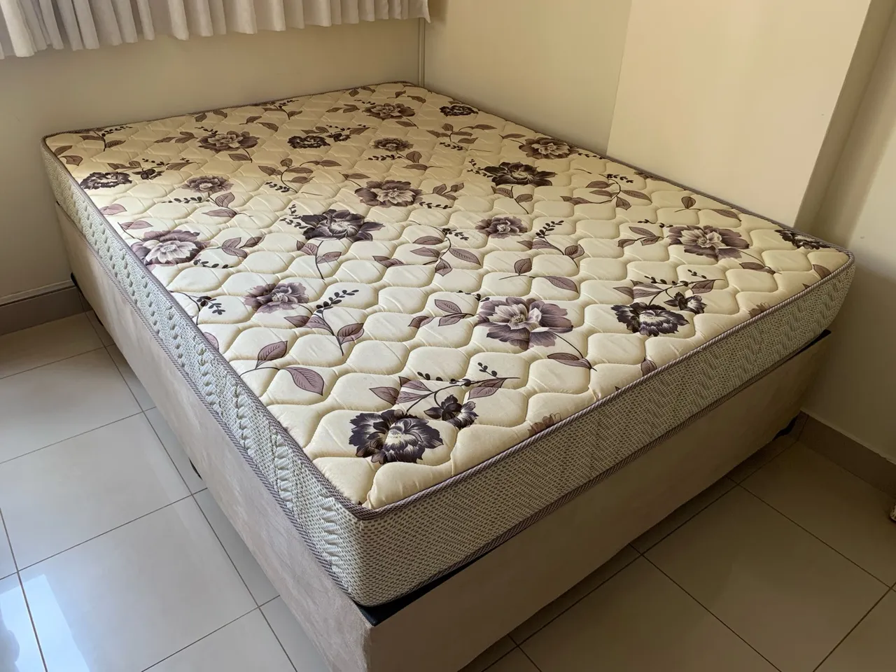 Cama Box Casal com Colchão D28
