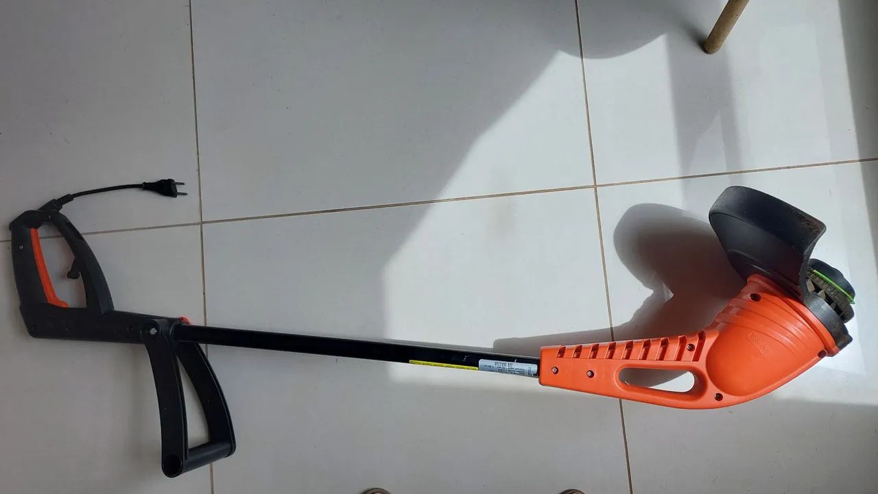 Roçadeira Elétrica - Usada - Foto 3