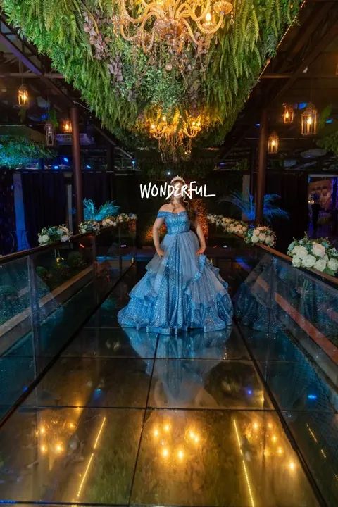 Lindo Vestido de debutante azul 