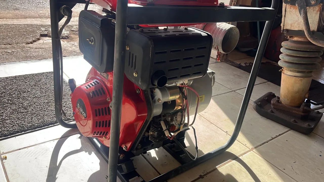 Bomba D'água Motor a Diesel 