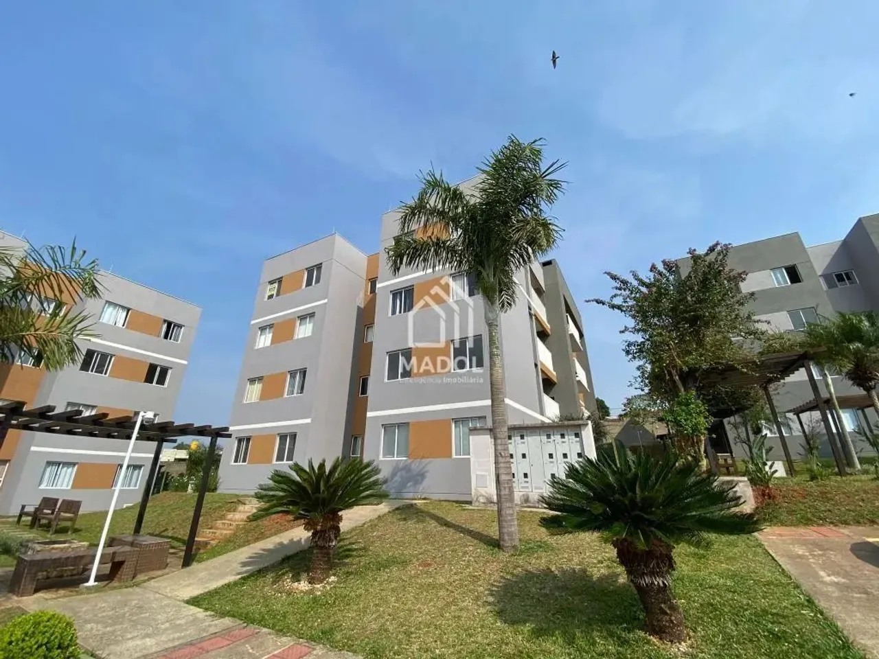 Apartamento à Venda em Uvaranas, Ponta Grossa - PR
