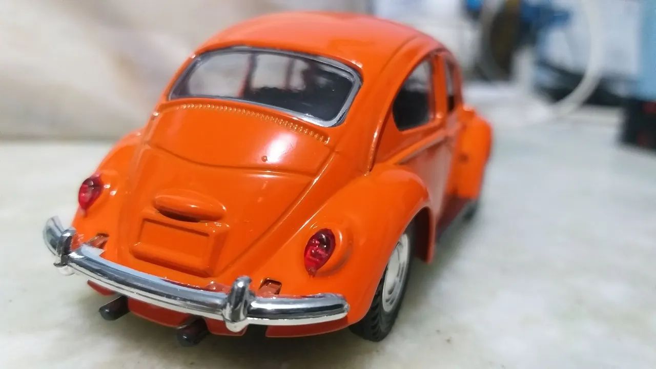 Miniatura Fusca Laranja Monza 