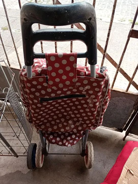 V/T dois cestos de compras  - Foto 2