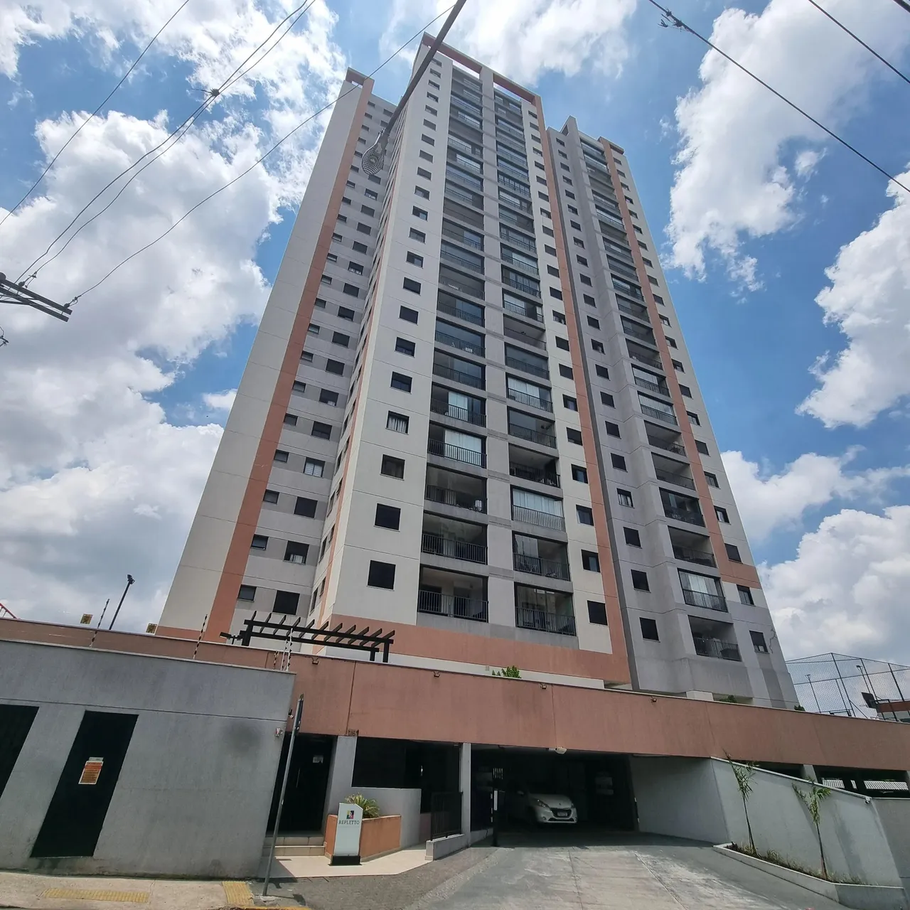 Apartamento a venda com 48 metros e 2 Dormitórios no Vila Yolanda - Osasco