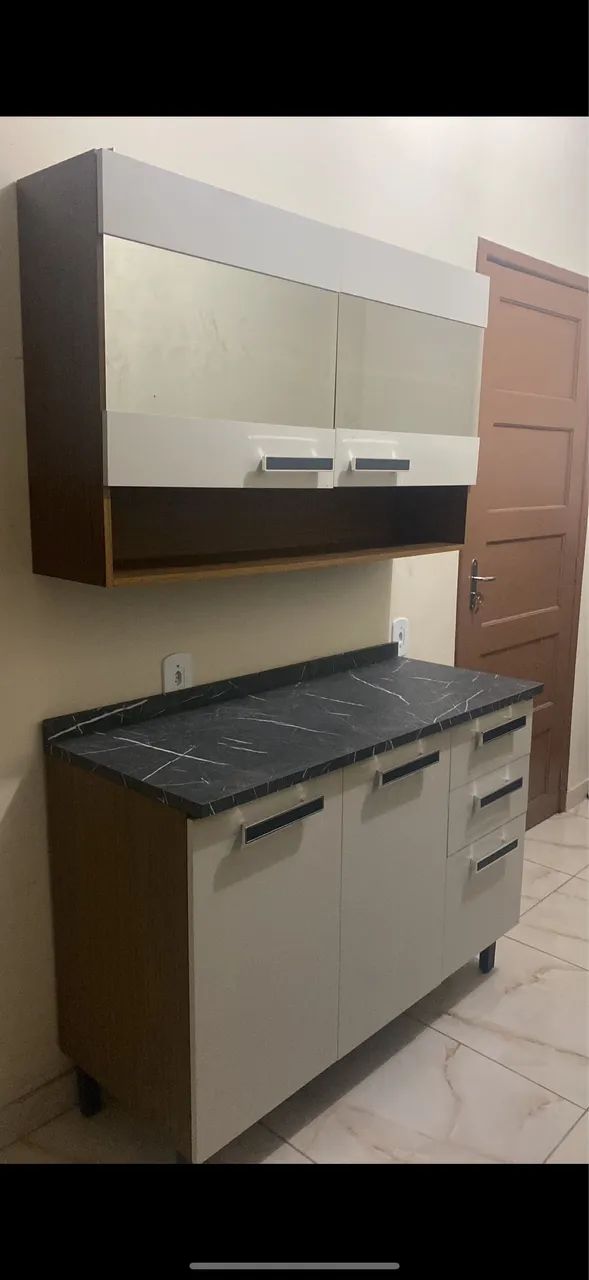 Armário de cozinha64297415053699120