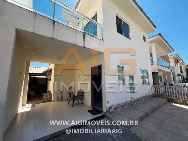 Casa Duplex Condomínio 3 Quartos Suíte Churrasqueira