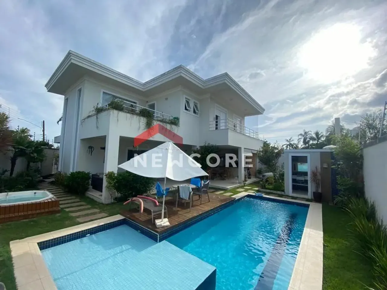 Casa em Rua João Rosa de Oliveira - Jardim Virgínia - Guarujá/SP
