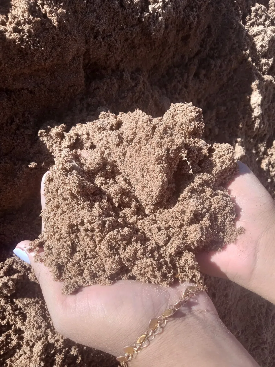 Areia e brita para sua construção