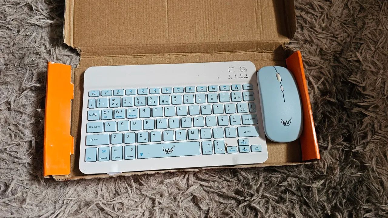 Kit Teclado e Mouse sem Fio - Perfeito para o seu dia a dia!
