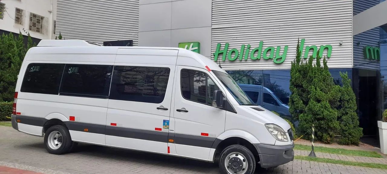 Aluguel De Van Com Motorista 24 Online  - Foto 4