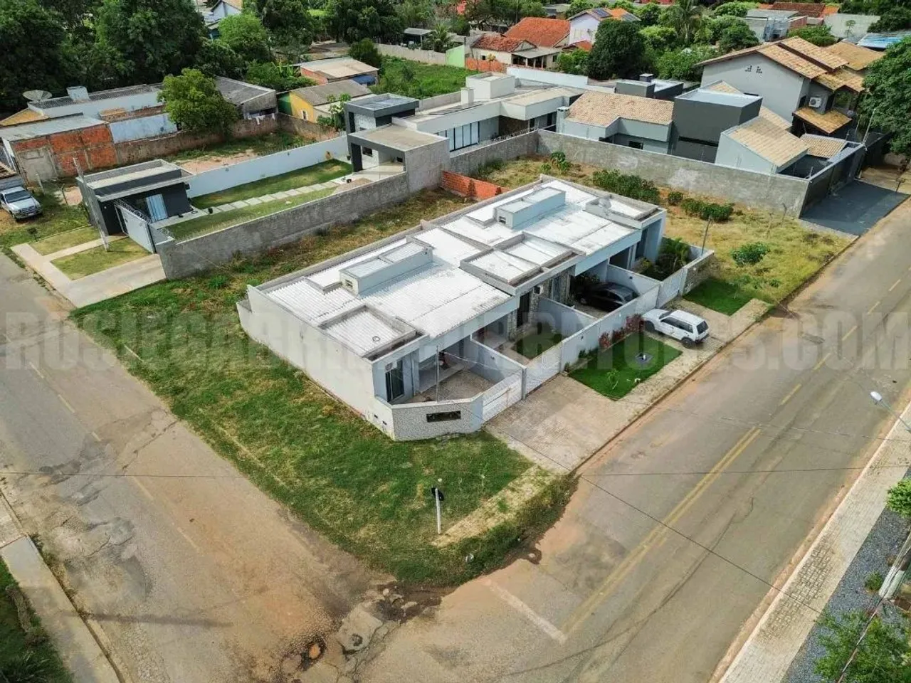 BONITO - Casa Padrão - Vila Donária