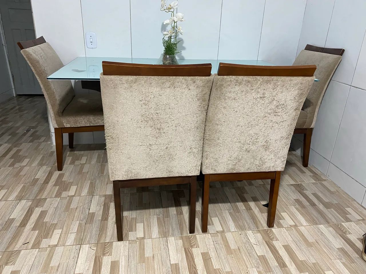 Mesa de vidro com 4 cadeiras 64842834626177121
