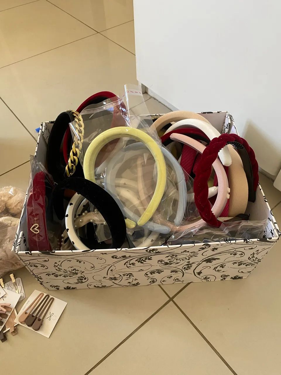 Estoque de tiaras - preço bem abaixo 