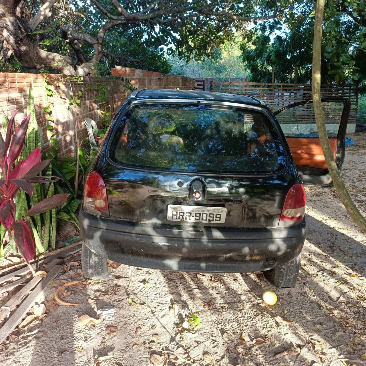Corsa 1999 pra andar no interior maís quem quiser implicar só 1500