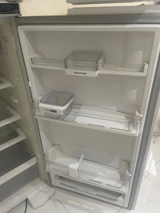 Geladeira Brastemp Frost Free Duplex- 127V - Foto 4