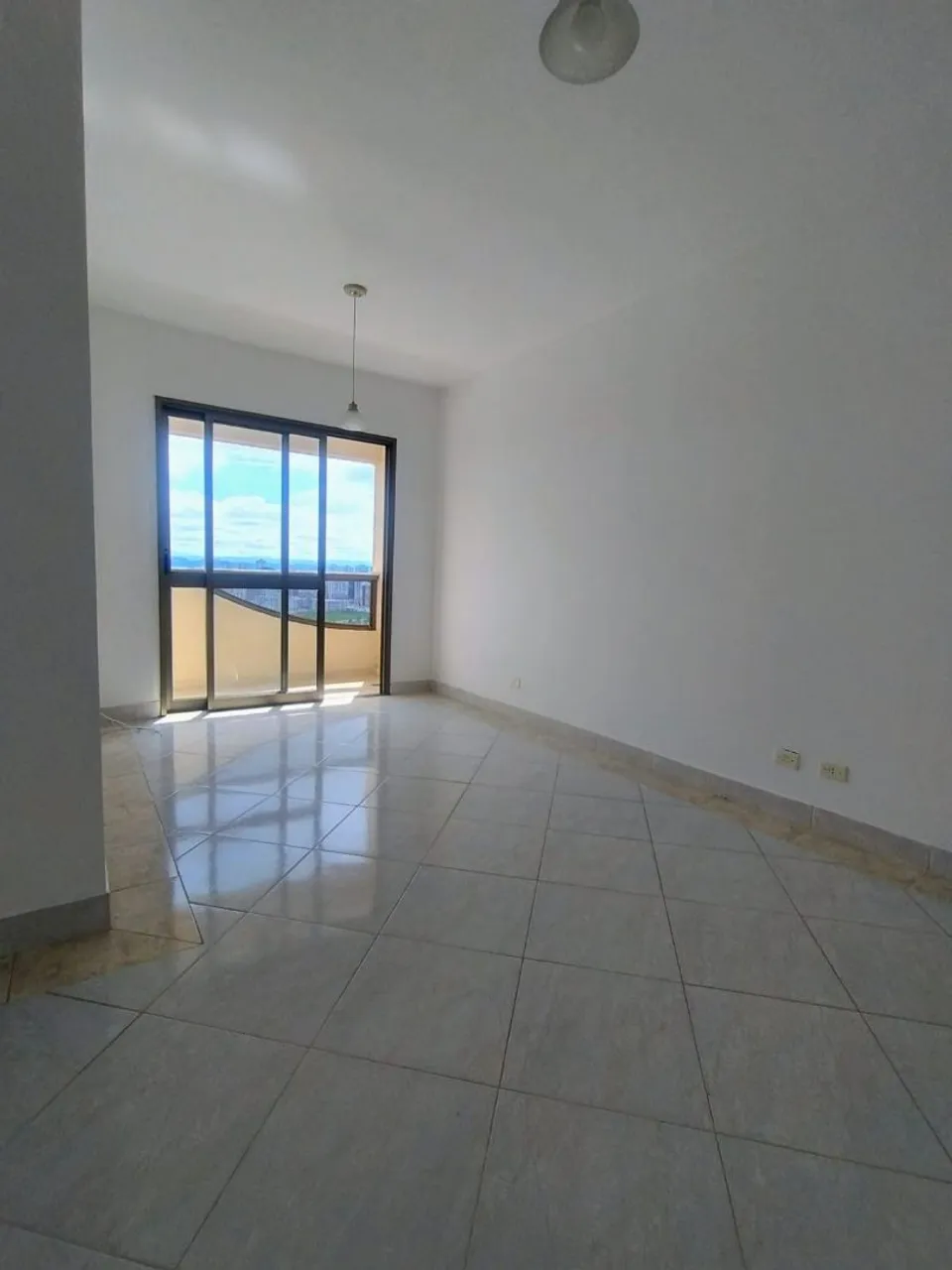 Lindo apartamento em frente ao Vale Sul